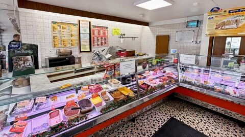   MANSIGNÉ 72 A VENDRE Fonds de commerce BOUCHERIE CHARCUTERIE 