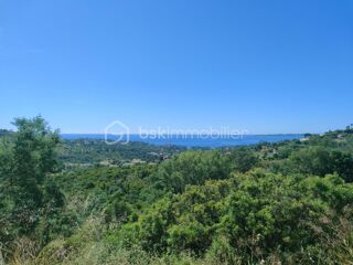  Villa à vendre 8 pièces 251 m²
