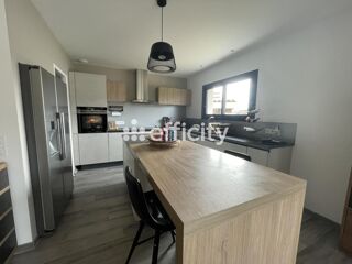  Maison à vendre 4 pièces 197 m²
