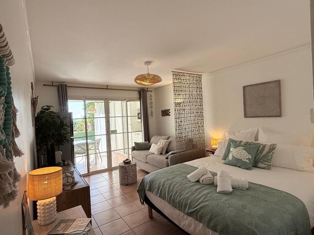 Vente Appartement A VENDRE - ENSEMBLE RARE DE 2 STUDIOS COMMUNICANTS – BORD DE MER SAINTE ANNE Sainte anne