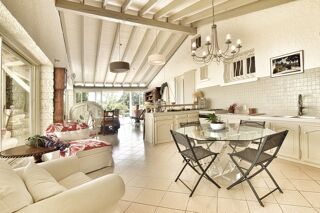  Villa � vendre 12 pi�ces 283 m�