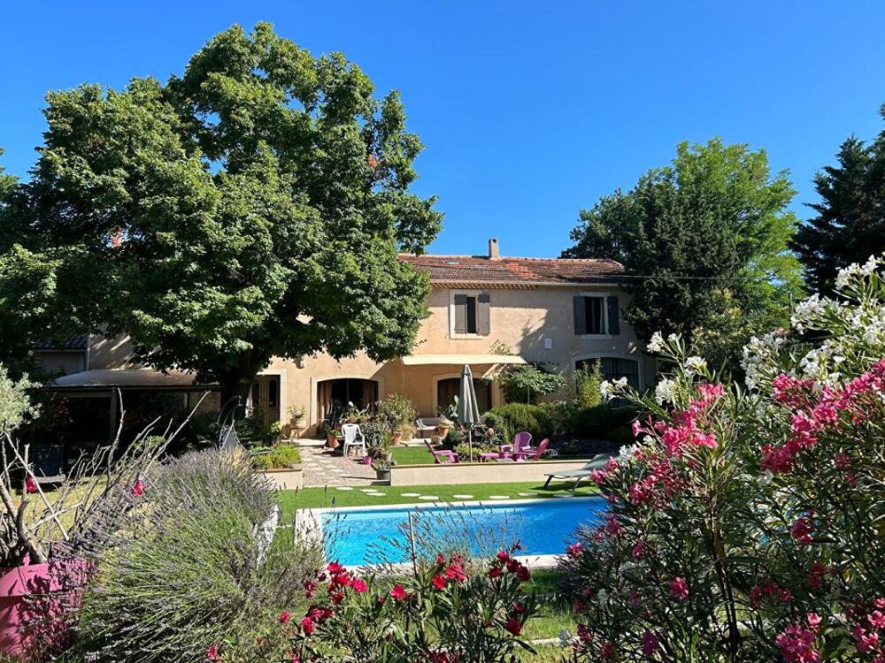 VOUS RECHERCHEZ UNE MAISON DE FAMILLE ?
