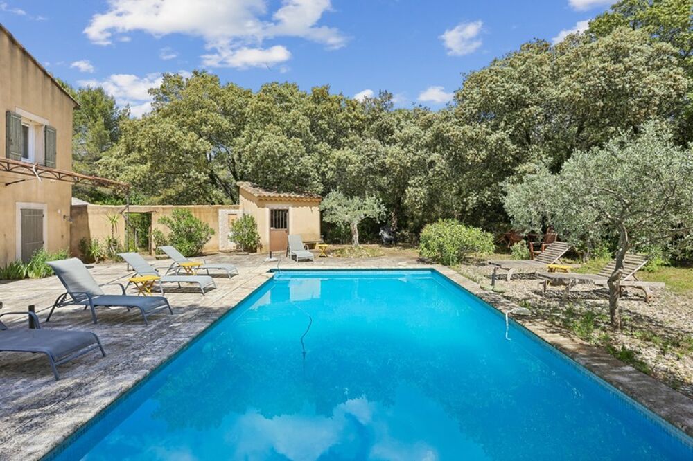 84800 LAGNES - Bastide - 12 pièces - VUE PANORAMIQUE - CALME - PISCINE -