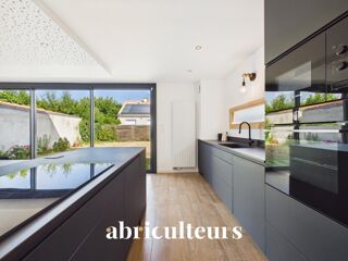  Maison à vendre 7 pièces 219 m²