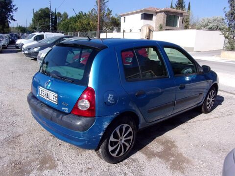 Clio II 1,5 DCI DYNAMIQUE 80CV 2004 occasion 13510 &Eacute;guilles