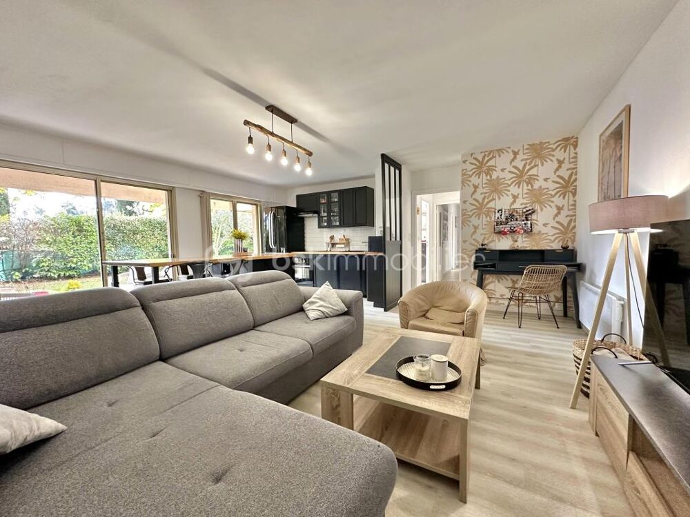 VENCE - 5 PIECES 112m2 - JARDIN 240 m² - PISCINE - CAVE et PARKING
