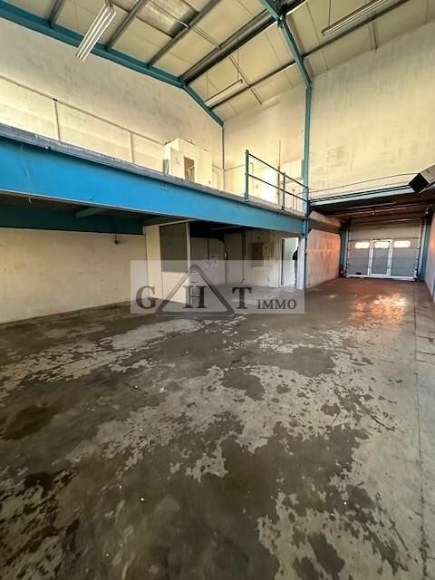 ENTREPOT 281M² A LOUER LISSES 2046 91090 Lisses