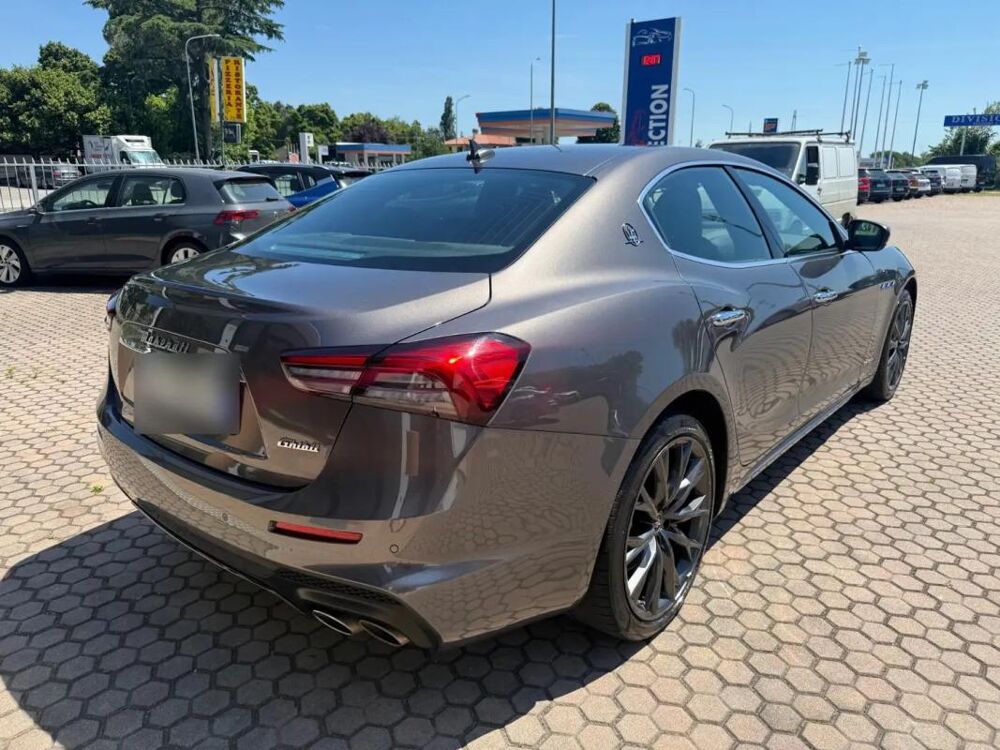 Ghibli GranSport 330 CV MHEV – Berline sportive hybride l&eacute;g&egrave;re 2022 occasion 33000 Bordeaux