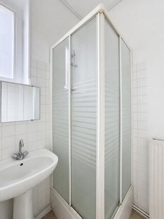  Appartement à louer 3 pièces 57 m²