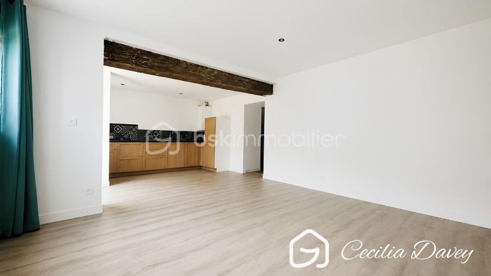 Vente Maison *** Nouveauté en Exclusivité: Coup de cœur assuré pour cette jolie Maison de village avec sa dépendance dans un secteur très pri Saint clement