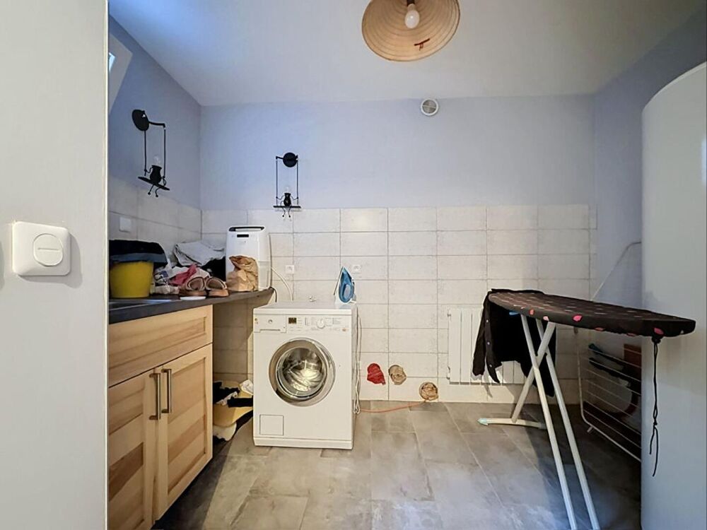 Vente Maison Maison  moderne à Villejuif de 225 m2 avec  7 chambres Villejuif