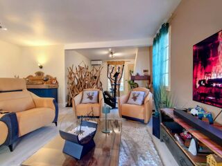  Maison  vendre 9 pices 200 m