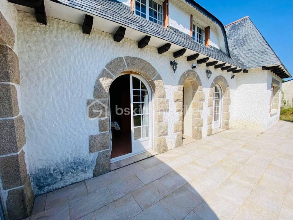 à vendre  Propriété/château Sarzeau (56370)