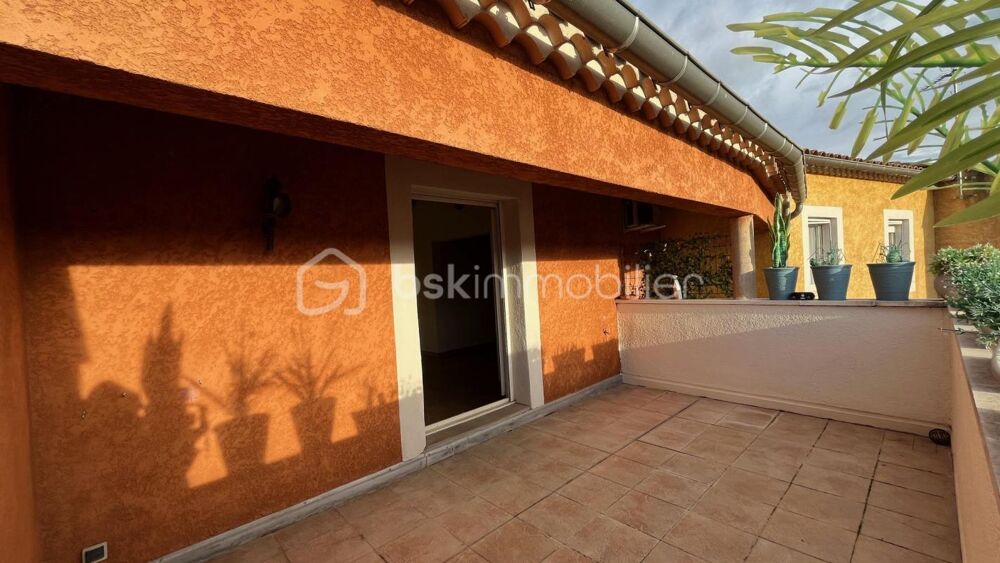 Appartement 5 pièces de 104 m² à Uzès avec grande terrasse
