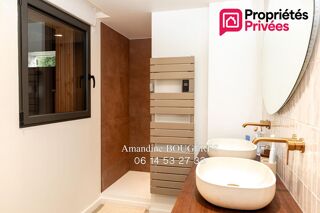  Maison à vendre 15 + pièces 218 m²