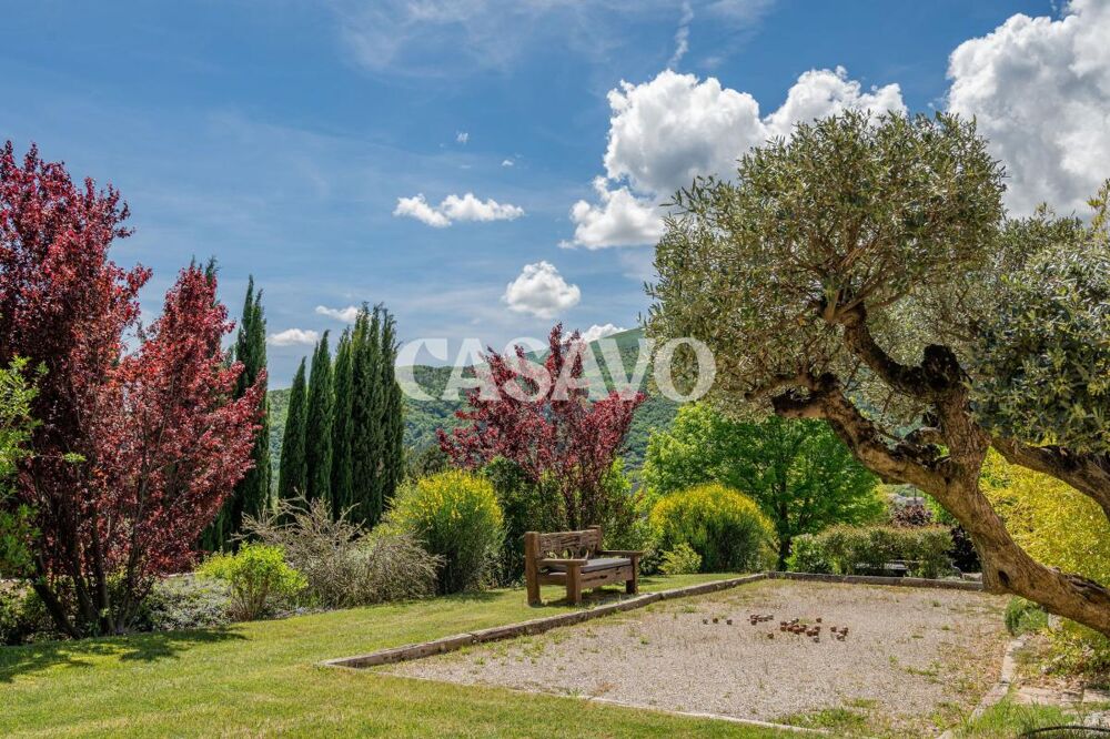� vendre  Propri�t�/ch�teau Entrepierres (04200)