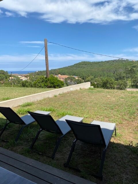   Dpt Corse (20), à vendre FAVONE appartement T3 de 53,60 m2 en rez de jardin plage à pied vue mer Appartement - 3 pièce(s) - 53 m²