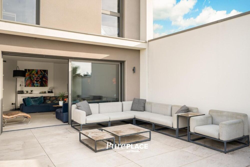 Maison/Villa T6 de 162 m² à Saint-Cyr-au-Mont-d'Or 69450