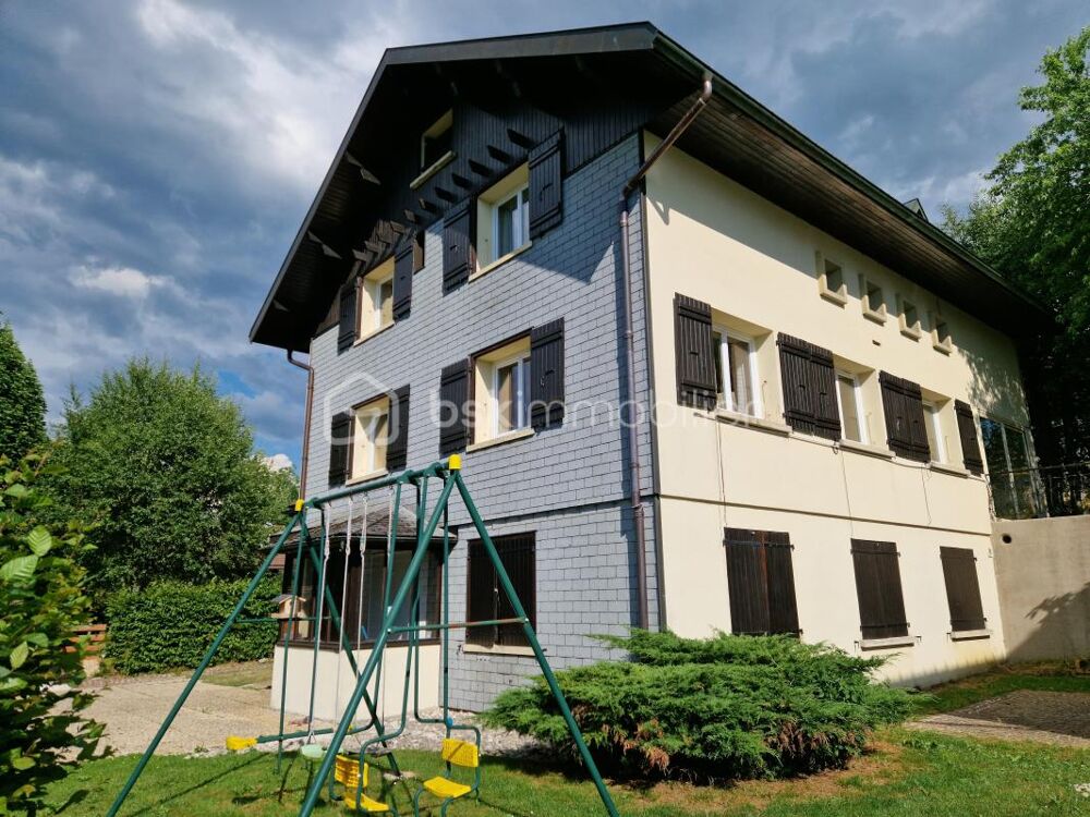 Vente Maison MAISON INDIVIDUELLE 3 APPARTEMENTS ET ESPACE PROFESSIONNEL Les rousses