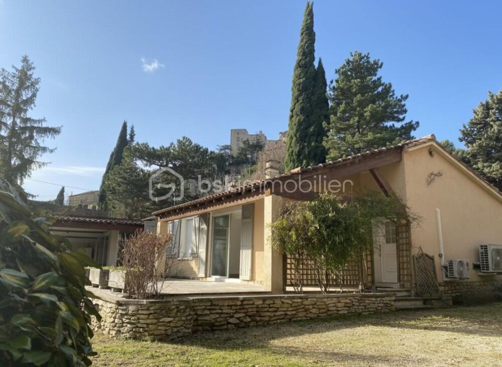 Vente Maison LACOSTE (84) - Maison de plain-pied avec piscine - Vue imprenable sur le Luberon  - Idéal famille ou investissement Lacoste