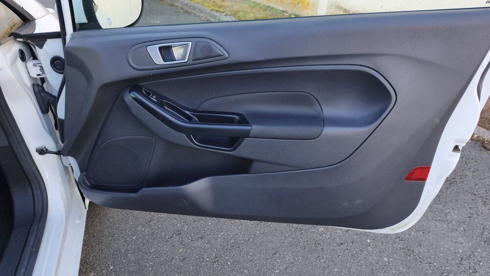 Fiesta 1.0 EcoBoost 100 Edition 2015 occasion 37250 Sorigny