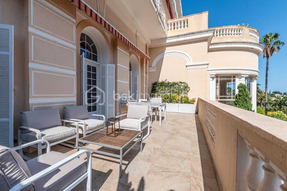 Appartement coup de coeur en duplex face à la mer à Hyères