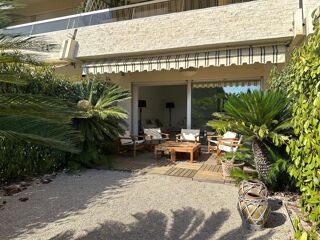  Appartement à louer 2 pièces 74 m²