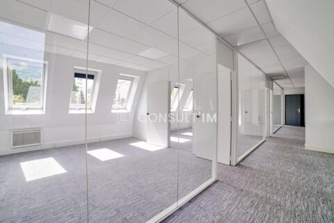 Lumineux, belle HSP, centre ville 31667 92400 Courbevoie