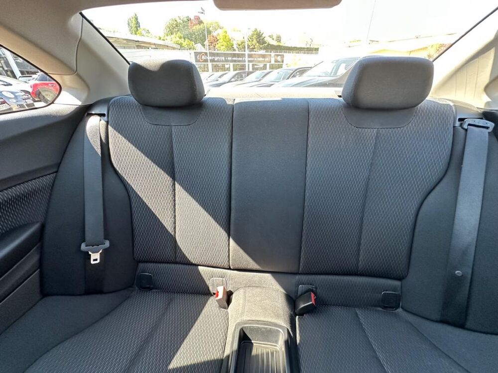 Serie 2 (F22) COUPE 218D LOUNGE BVA8 2015 occasion 78240 Chambourcy