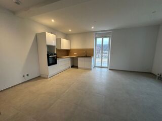  Maison � louer 7 pi�ces 130 m�