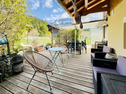   SAINT SIXT – MAISON FAMILIALE T6 RÉNOVÉE AVEC VUE MONTAGNES, TERRAIN DE 1 250 m2 Maison - 6 pièce(s) - 128 m²