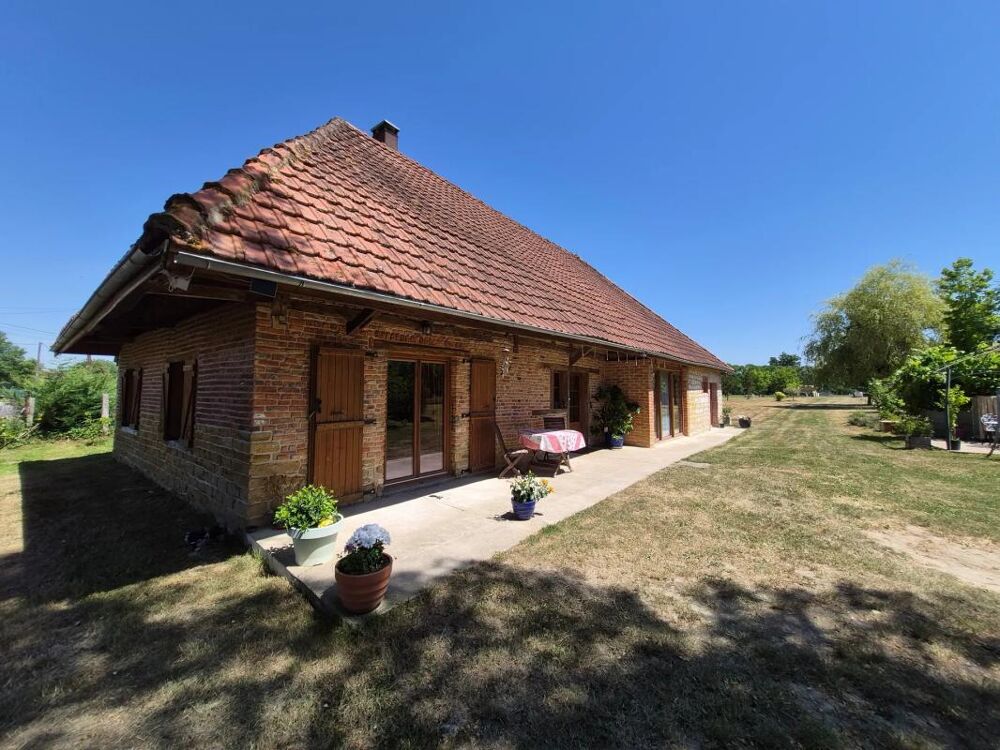 Vente Propriété/Château Maison de 5 pièces de 148 m² à Pleure Pleure
