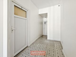  Immeuble à vendre 8 pièces 223 m²