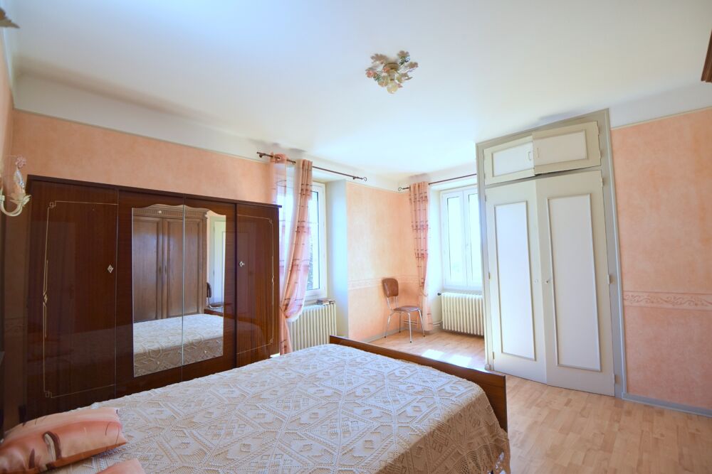 Vente Maison Maison 135 m² - 4 chambres - 96 m² de garages - terrain 452 m² VALLET (44) Vallet