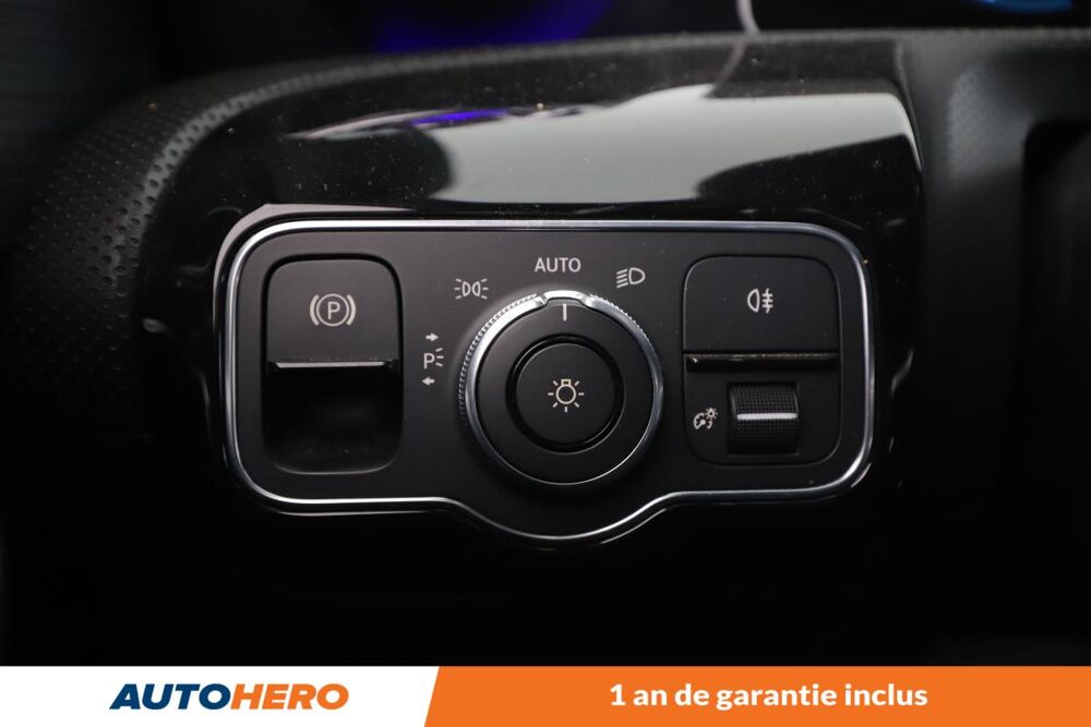 Classe A Berline 180 d AMG Line 7G-DCT 116 ch 2020 occasion 92130 Issy-les-Moulineaux