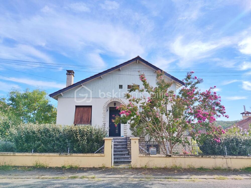 Vente Maison GOURDON – MAISON RÉNOVÉE 140 M² – 3 CHAMBRES – CALME – PROCHE CENTRE-VILLE AVEC JARDIN Gourdon