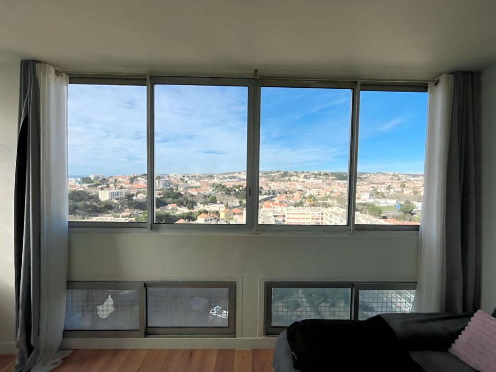 Vente Appartement Exclusivité, vendu avec locataire, T4 Marseille 15ème , Résidence Val pins, quartier Les Borels Marseille 15