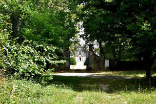  Propriété/château à vendre 15 + pièces 450 m²