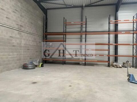 Entrep&ocirc;t &agrave; la vente de 500m&sup2; - Franconville 695000 54830 Franconville