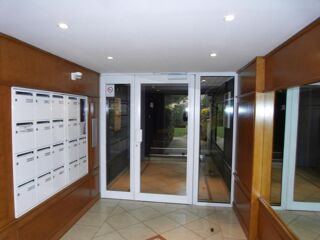  Appartement à louer 2 pièces 44 m²