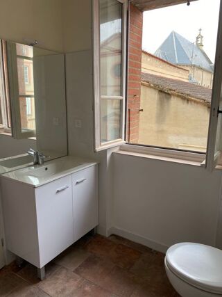  Appartement à louer 2 pièces 44 m²