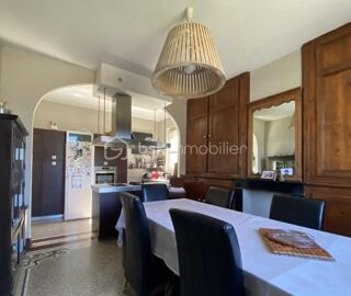  Propriété/château à vendre 8 pièces 177 m²