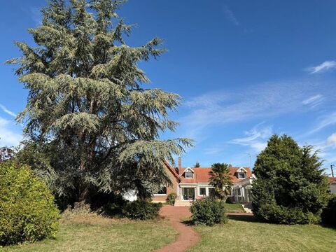   Demeure de prestige Offoy 6 pièce(s) 240 m2 Propriété/château - 6 pièce(s) - 240 m²