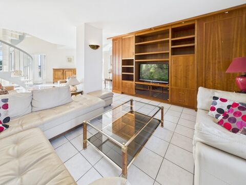  Appartement à vendre 4 pièces 152 m²
