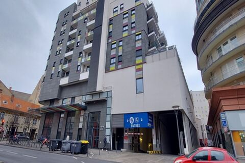  Parking / Garage � louer 1 m�