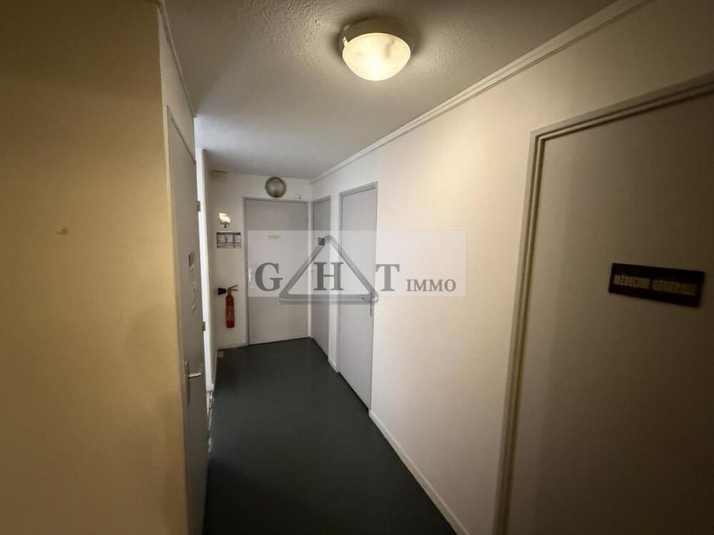   Cabinet médicale de 250m² 