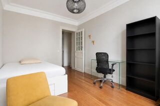 Vente Appartement Appartement 3 pièces - 56 m2 - Paris 75018 Paris 18
