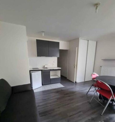   Beau studio enti�rement meubl� 31m� Appartement - 1 pi�ce(s) - 31 m�