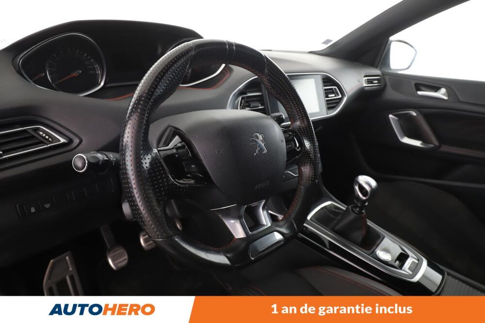 308 1.2 PureTech GT Line 130 ch 2016 occasion 92130 Issy-les-Moulineaux