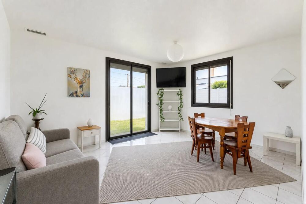 Vente Maison Maison rénovée 4 pièces à Pessac Noès Pessac